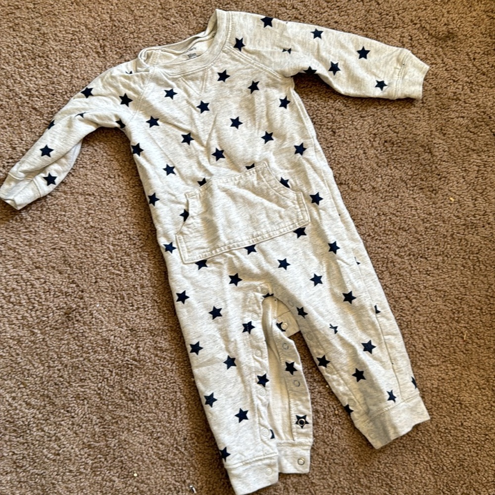 Carters Star Jumper - Picture 1 of 3